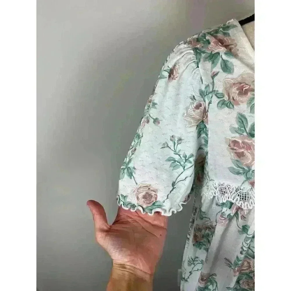 Vtg Barbizon Long Nightgown Short Sleeve Floral Ruffle Lace Cotton Blend M - Picture 3 of 14